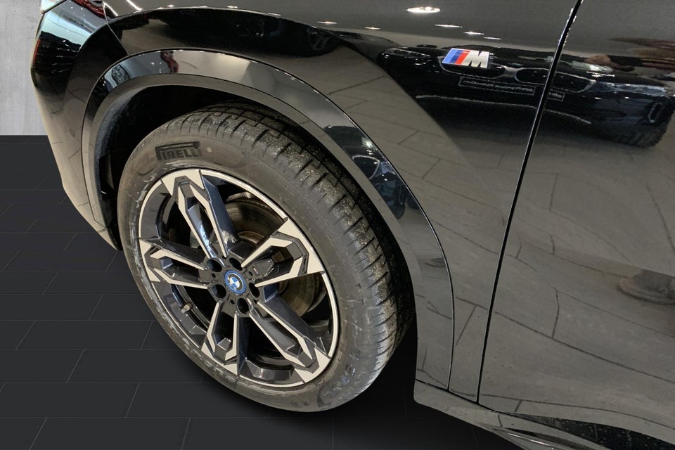 BMW iX2 eDrive20 M-Sport 5d