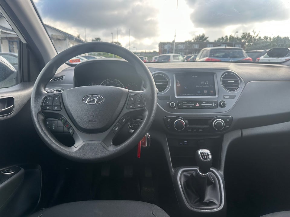 Hyundai i10 1,0 Touch 5d