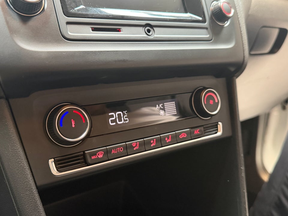 VW Polo 1,4 TDi 90 Comfortline BMT 5d
