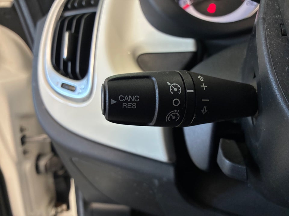 Fiat 500L 1,4 16V 95 Popstar 5d