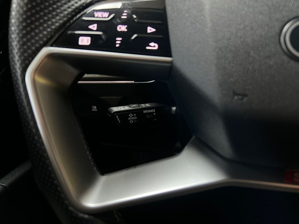 Audi Q4 e-tron 35 S-line 5d