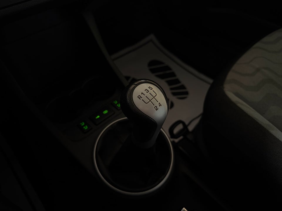 Skoda Fabia 1,2 12V Ambiente 5d