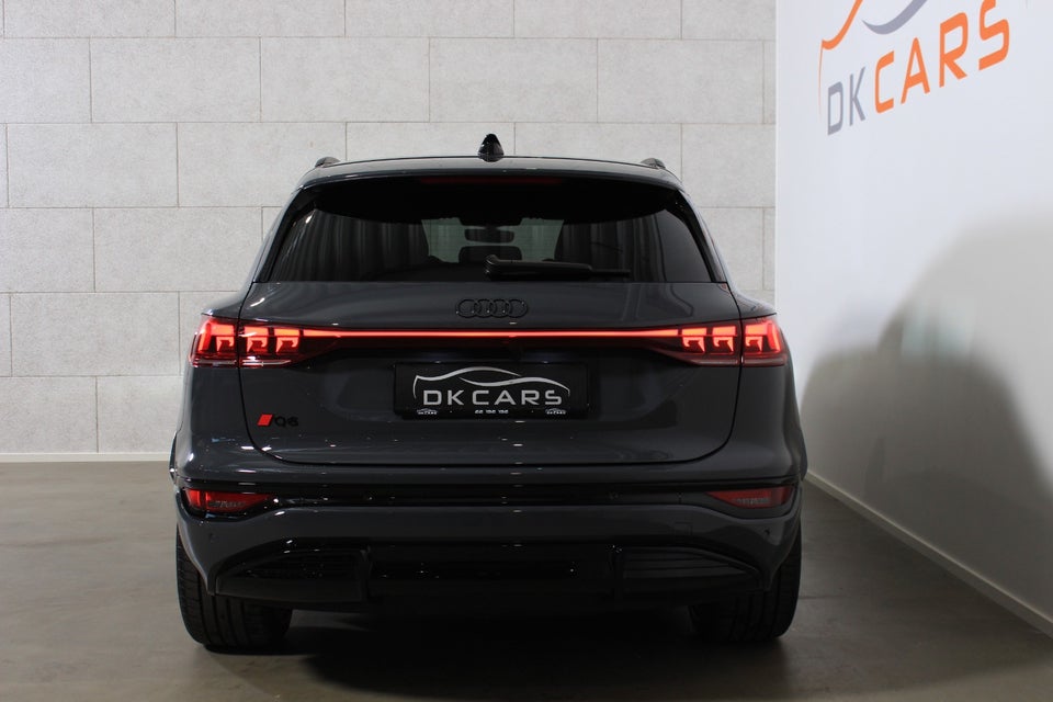 Audi Q6 e-tron S-line performance 5d