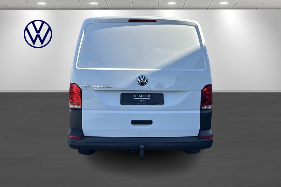 VW Transporter 2,0 TDi 150 Kassevogn lang