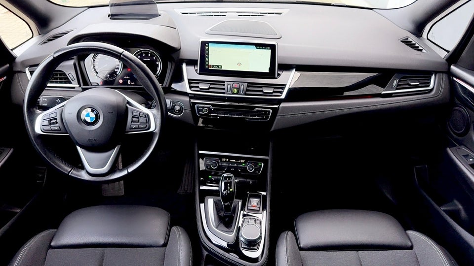 BMW 218i 1,5 Gran Tourer Sport Line aut. 7prs 5d