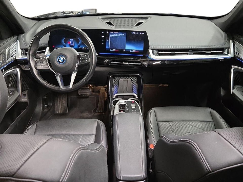 BMW iX1 xDrive30 X-Line 5d