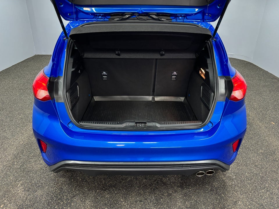 Ford Focus 1,0 EcoBoost ST-Line 5d