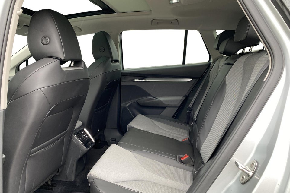 Skoda Enyaq 80 iV Loft 5d