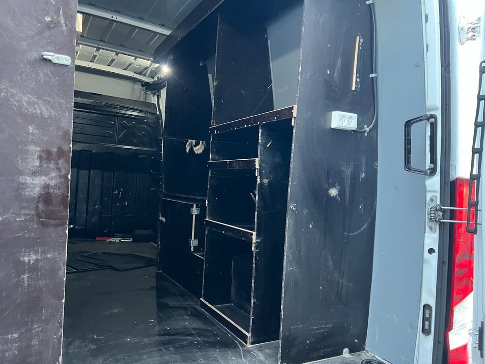 Iveco Daily 3,0 35C18 12m³ Van AG8