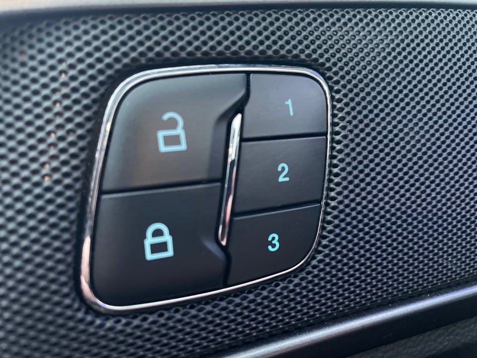 Ford Mondeo 2,0 TDCi 180 Titanium stc. aut. 5d