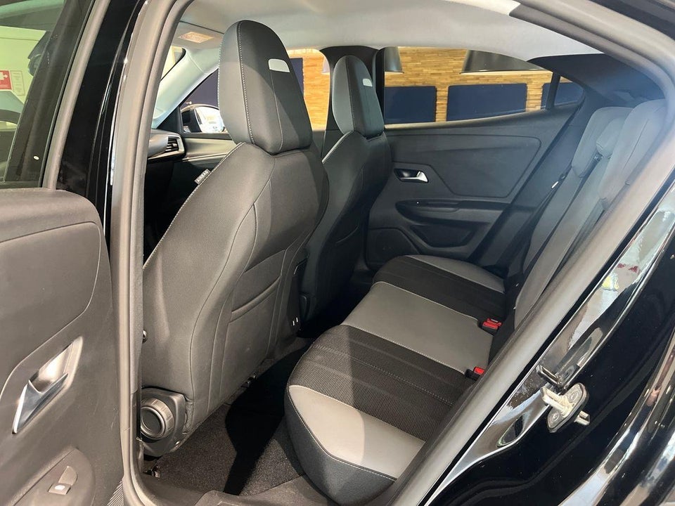 Opel Mokka-e 50 Elegance 5d