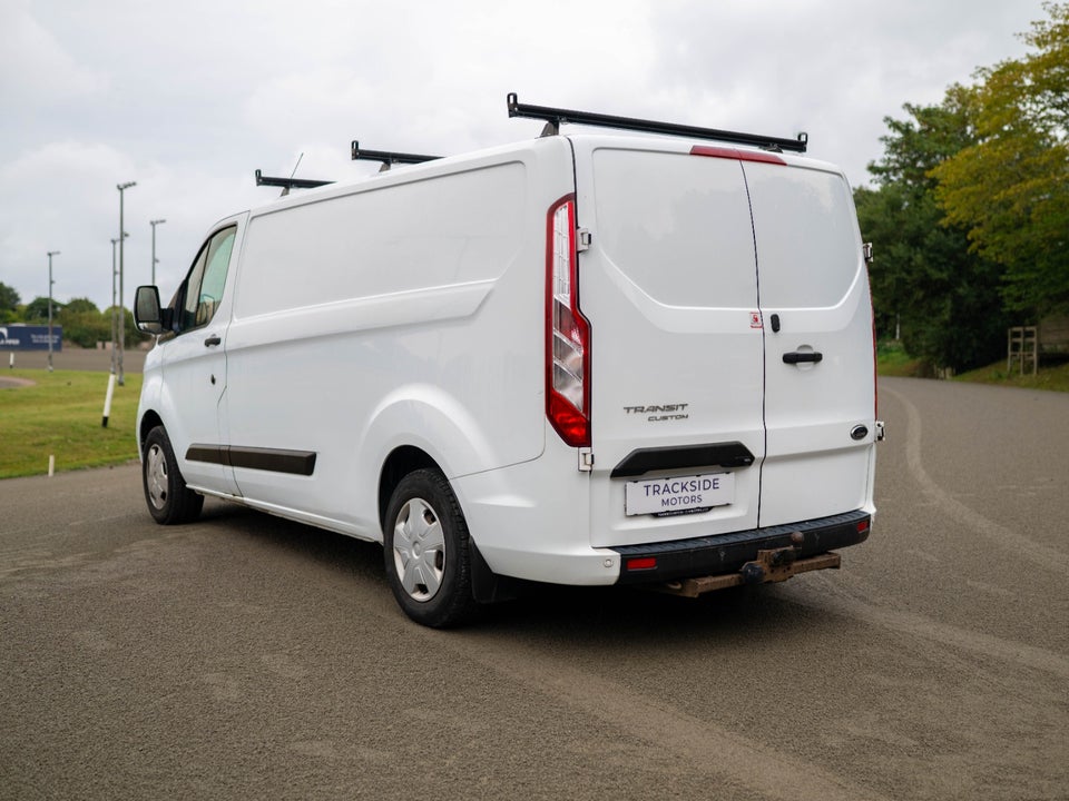 Ford Transit Custom 300 L2 2,0 TDCi 130 Ambiente