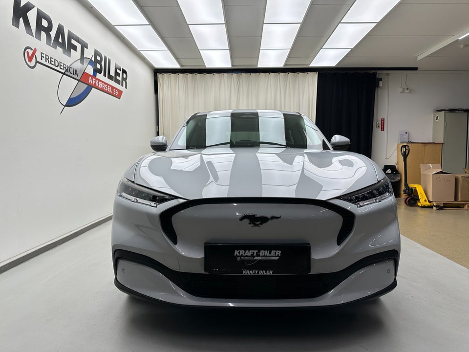 Ford Mustang Mach-E 75 Standard Range 5d