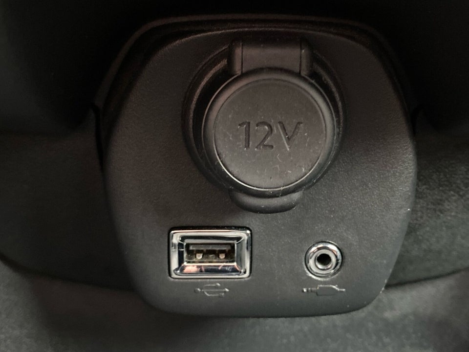 Toyota Aygo 1,0 VVT-i x-press x-shift 5d
