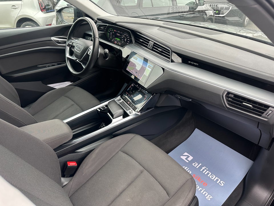 Audi e-tron 50 quattro 5d