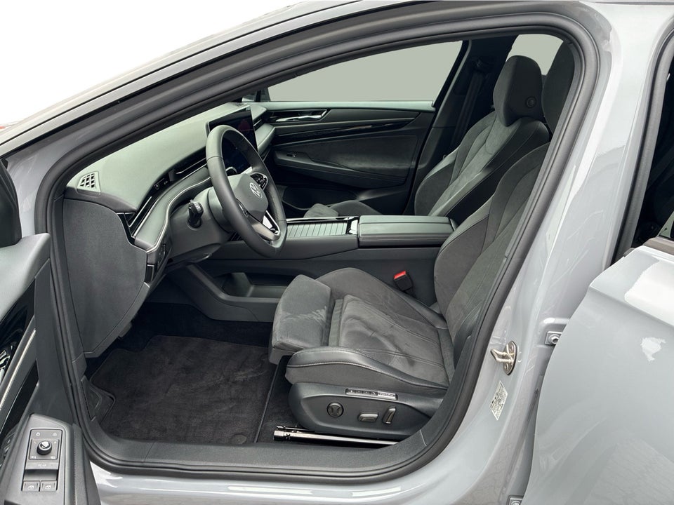 VW ID.7 86 Style S+ Tourer 5d