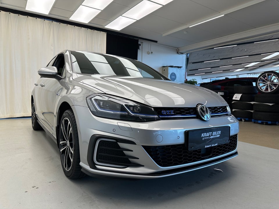 VW Golf VII 1,4 GTE DSG 5d