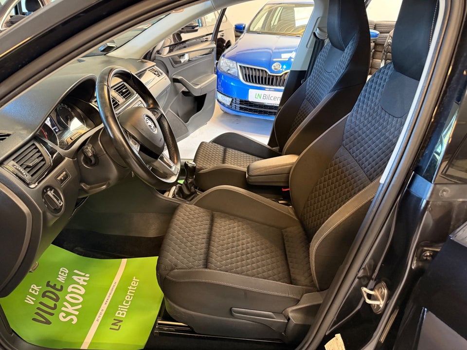 Skoda Rapid 1,0 TSi 95 Ambition Spaceback 5d