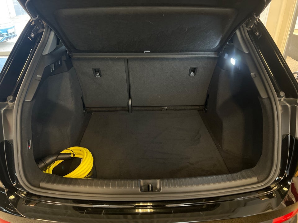 Audi Q4 e-tron 40 Advanced 5d