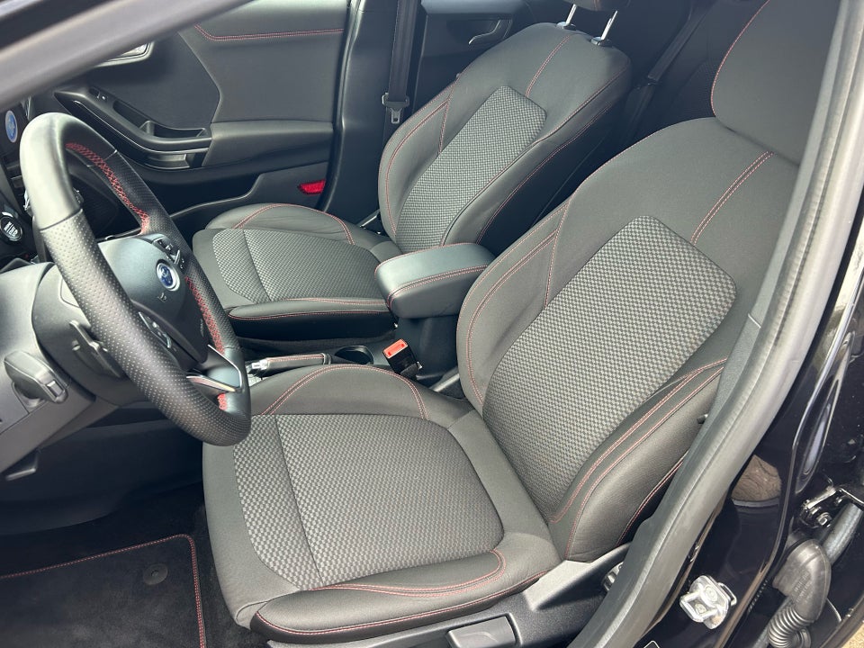 Ford Puma 1,0 EcoBoost mHEV ST-Line X DCT 5d