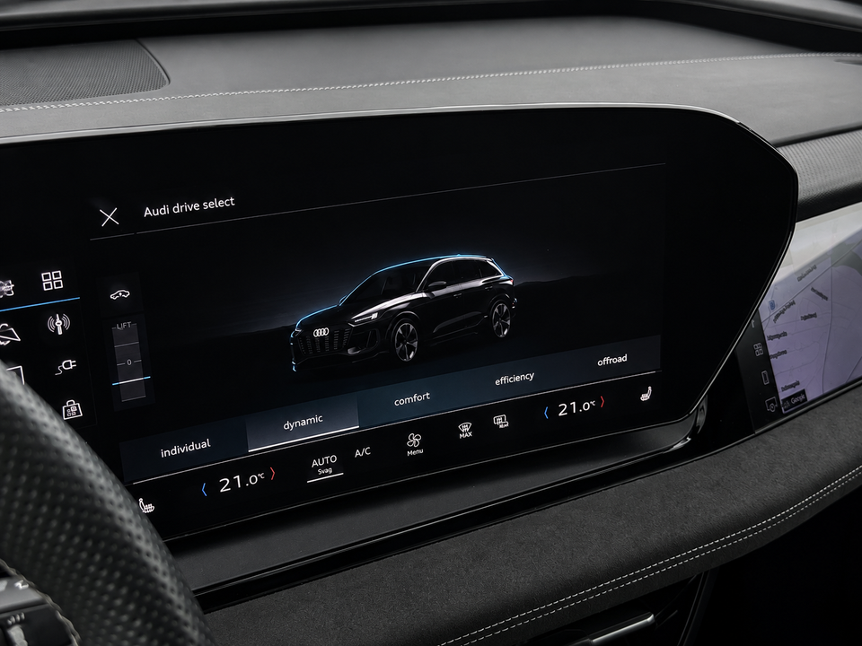 Audi Q6 e-tron S-line quattro 5d