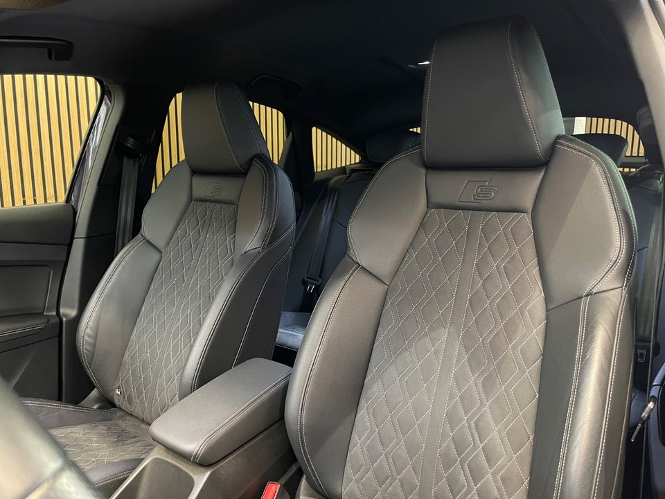 Audi Q4 e-tron 40 S-line Sportback 5d