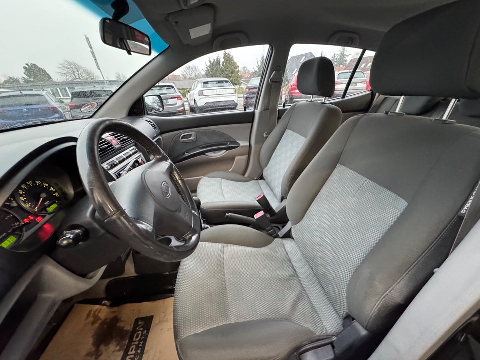 Kia Picanto 1,1 EX 5d