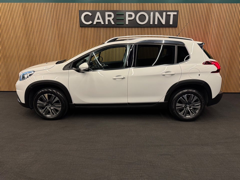 Peugeot 2008 1,2 e-THP 110 Allure Sky 5d