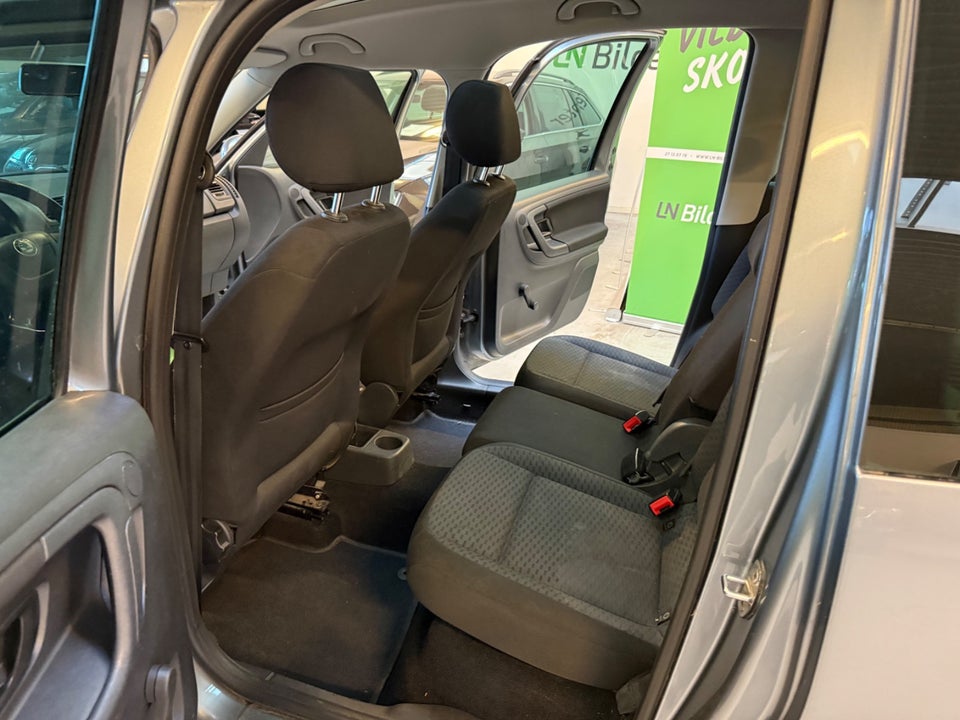 Skoda Roomster 1,2 TSi 105 Style 5d