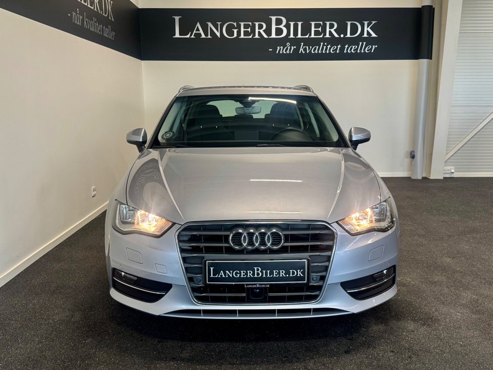 Audi A3 1,6 TDi 110 Ambition Sportback 5d