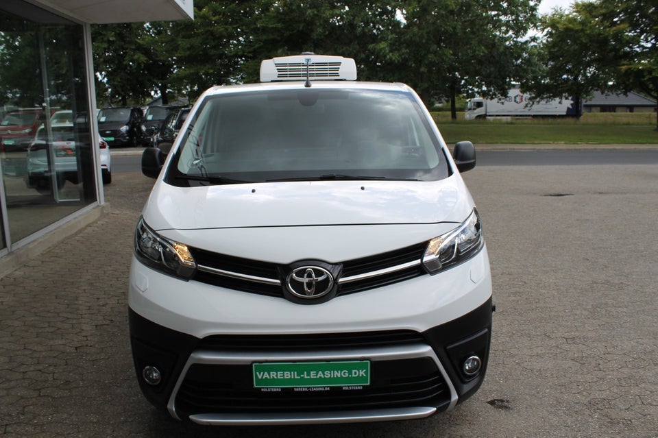 Toyota ProAce 2,0 D 177 Long Comfort Master aut. 6d