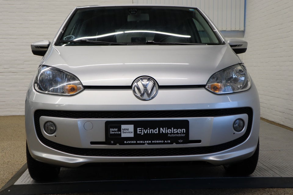 VW Up! 1,0 75 High Up! ASG 3d