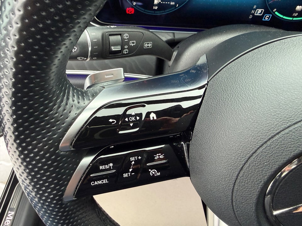 Mercedes E300 e 2,0 AMG Line stc. aut. 5d