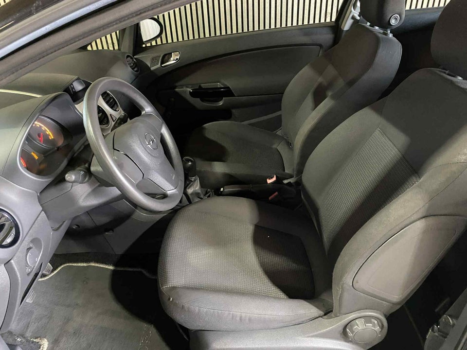 Opel Corsa 1,0 12V Enjoy 3d