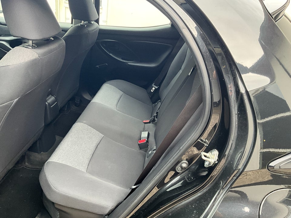 Mazda 2 1,5 Hybrid Pure CVT 5d