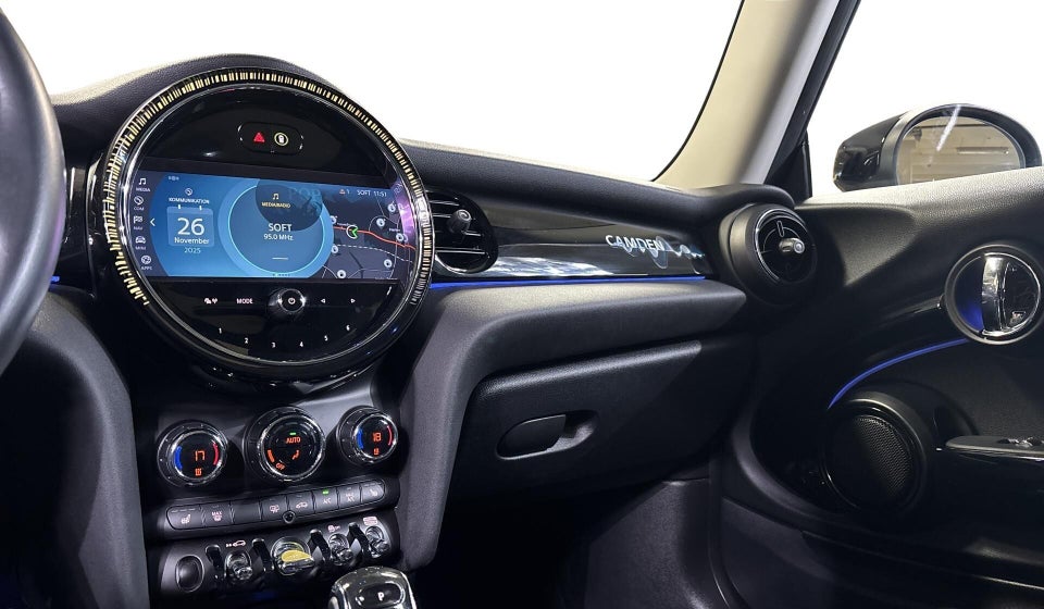 MINI Cooper SE Camden Edition 3d