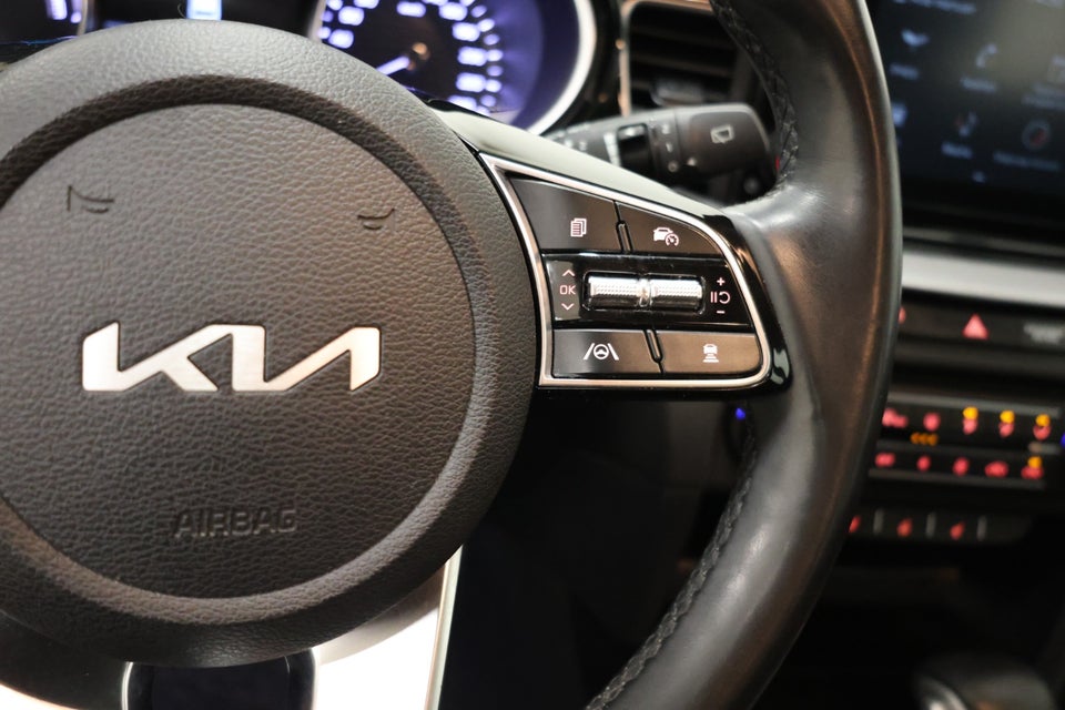 Kia Ceed 1,6 PHEV Prestige SW DCT 5d