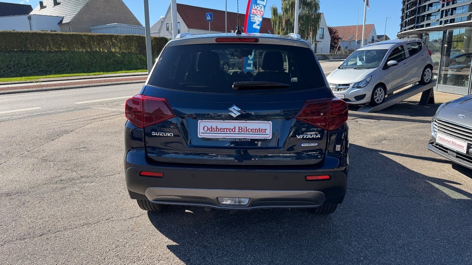 Suzuki Vitara 1,4 mHybrid Active 5d