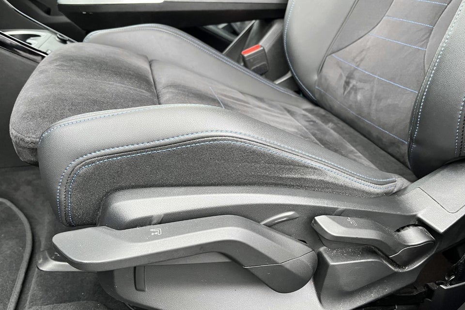 BMW iX1 xDrive30 M-Sport Premium 5d