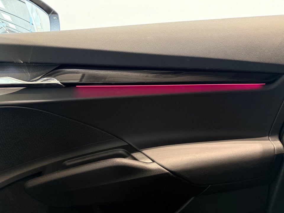 Skoda Enyaq 80 iV Plus Suite 5d