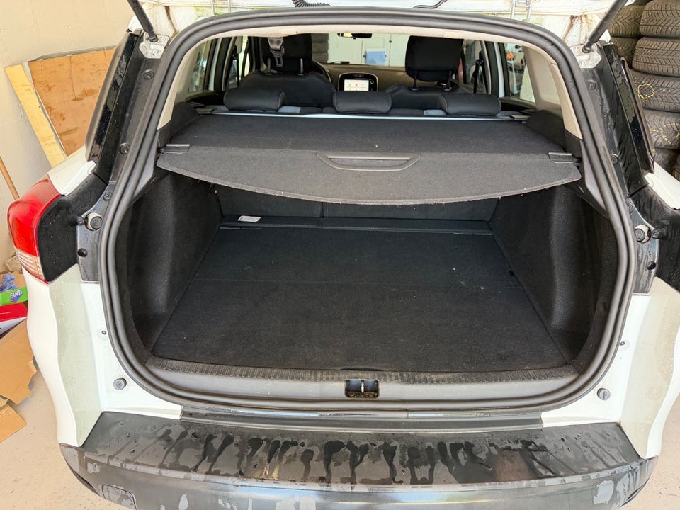 Renault Clio IV 1,5 dCi 90 Zen Sport Tourer 5d