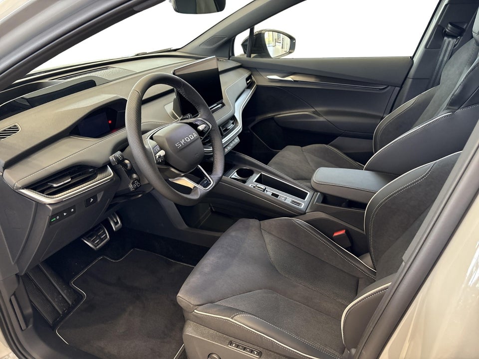 Skoda Elroq 85 iV Sportline 5d