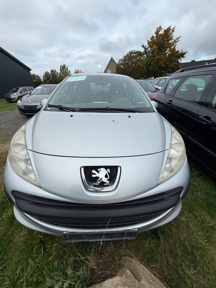 Peugeot 207 1,6 HDi 90 Comfort+ 5d