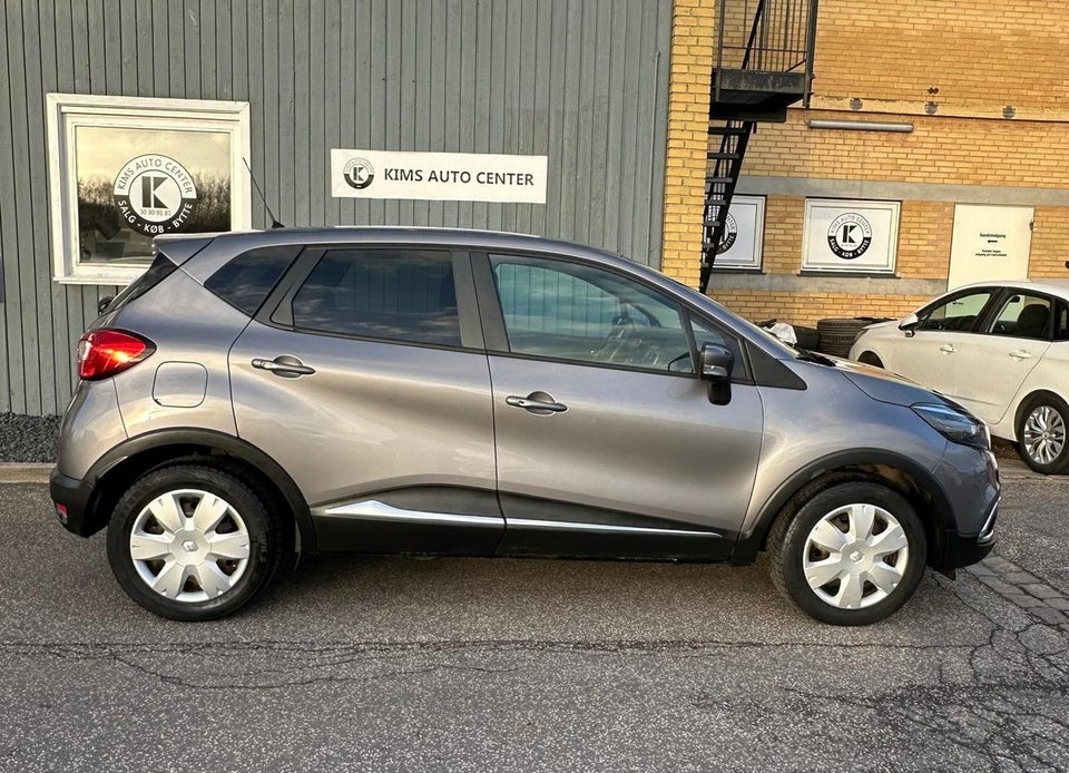 Renault Captur 1,5 dCi 90 Expression Navi Style 5d