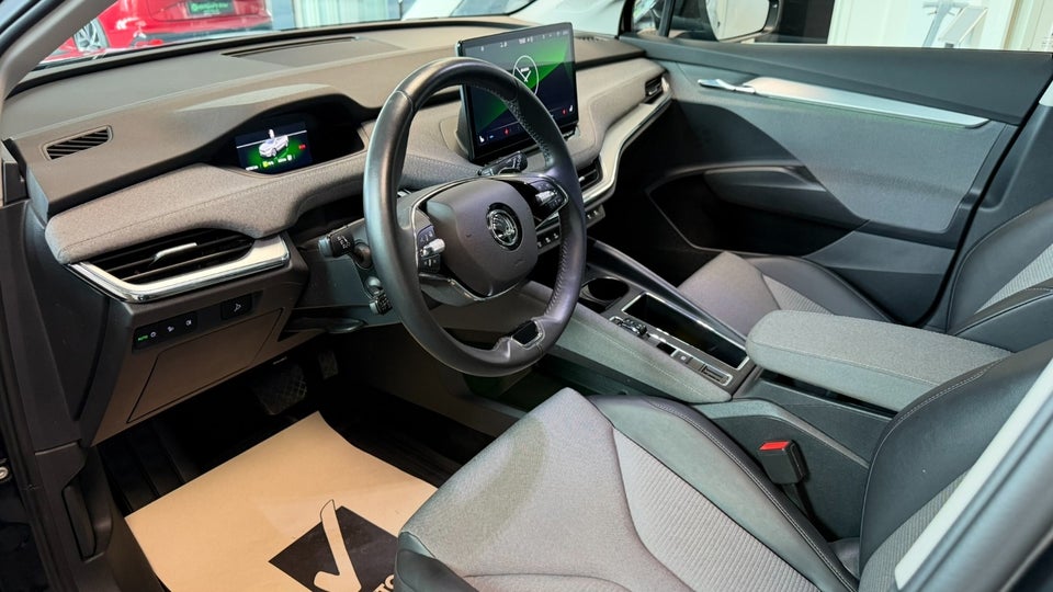 Skoda Enyaq 80 iV Loft 5d
