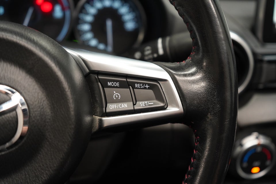 Mazda MX-5 2,0 SkyActiv-G 160 RF Sport 2d