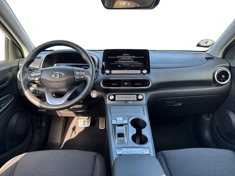 Hyundai Kona 64 EV Advanced 5d