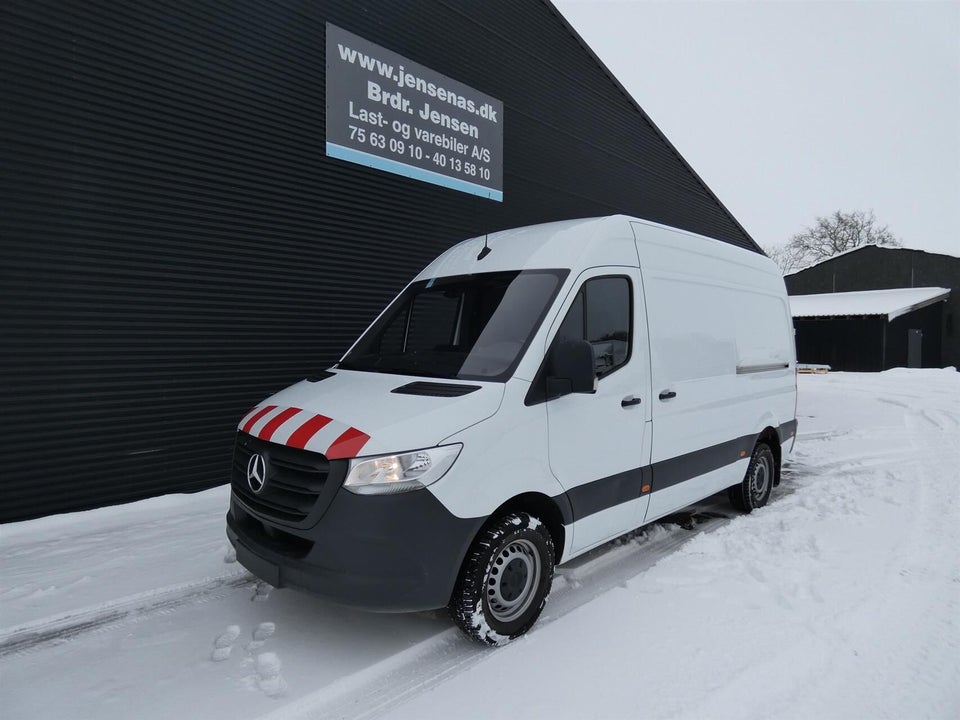 Mercedes Sprinter 317 2,0 CDi A2 Kassevogn aut. RWD