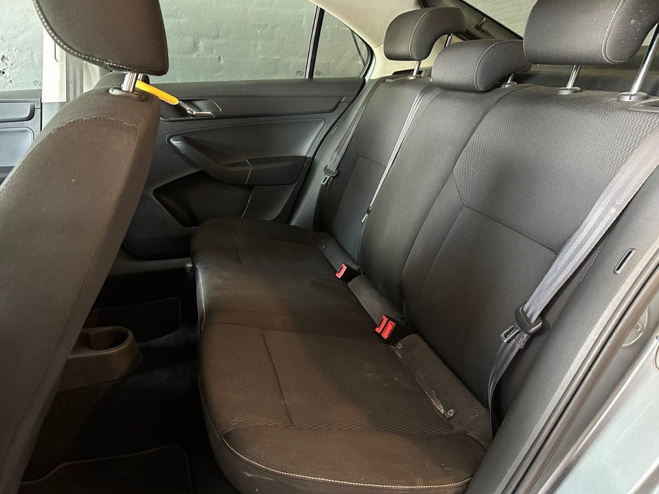 Skoda Rapid 1,6 TDi 105 Ambition GreenTec 5d