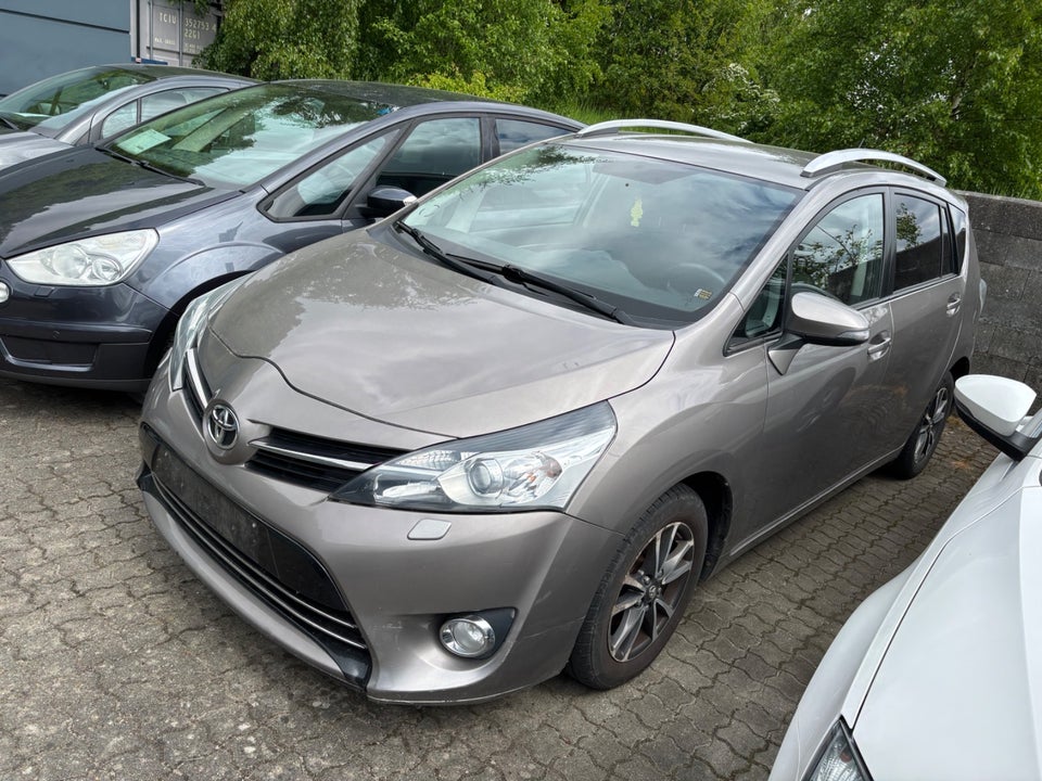 Toyota Verso 1,6 D-4D T2 Touch 7prs 5d
